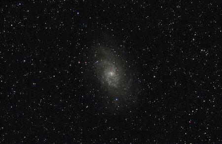 M33, 2019-02-03, 30x120L, APO100Q, QHY8.jpg